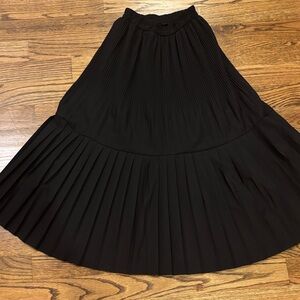 Chicwish Elegant Black Pleated A-Line Skirt